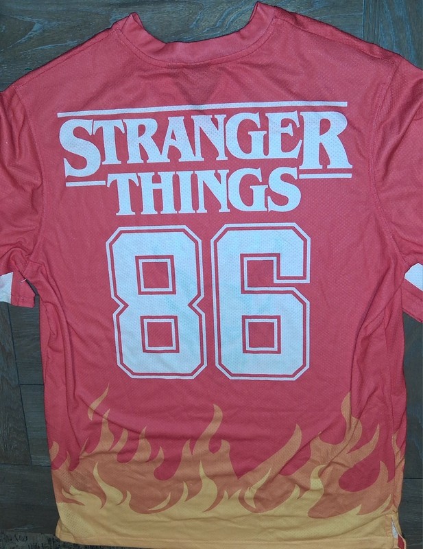 STRANGER THINGS NEW HELLFIRE CLUB Devil Flames Jersey Shirt Mens SIZE M/L Auth gallery