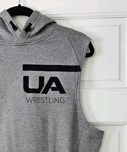Under Armour Wrestling Sleeveless Hoodie Gray Pullover Workout Medium Fitted Zip gallery