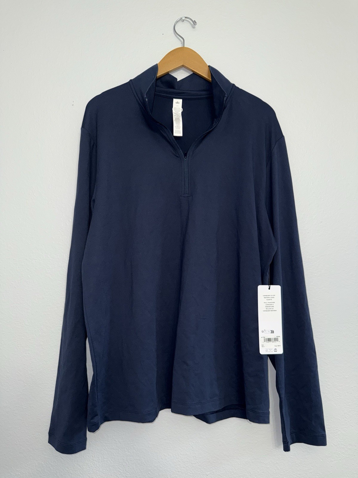 Alo Yoga Conquer 1/4 Zip Reform, Women, Large Blue Performance Long Sleeve gallery