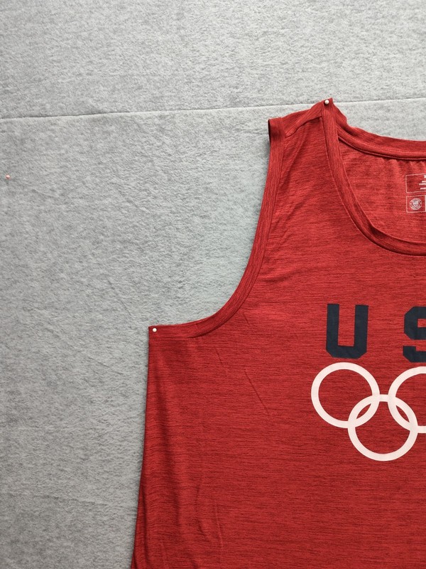 Team USA Men Tank Top XL Red Crew Neck Pullover Stretch 100% Polyester Active gallery