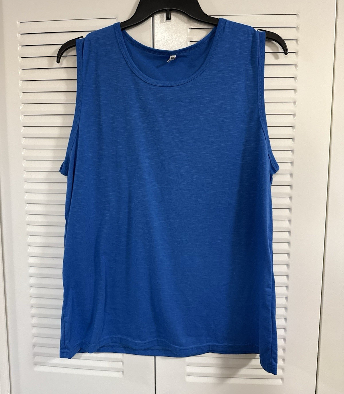 Botan Men’s L Blue Crew Neck Sleeveless Tank Solid Stretch Poly Spandex gallery