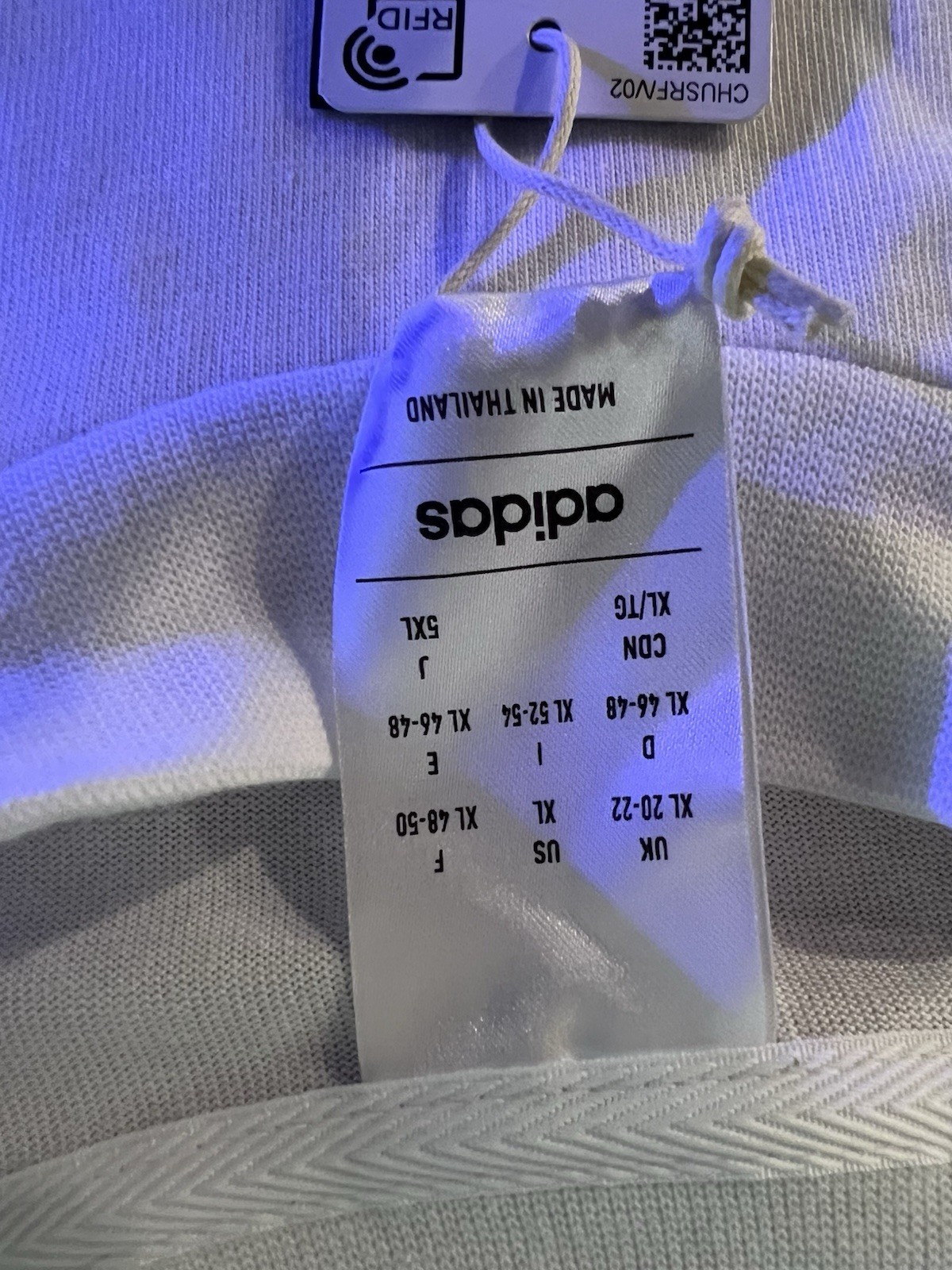 adidas Basketball Men's White Logo Cotton Long Sleeve Crew Neck T-Shirt XL gallery