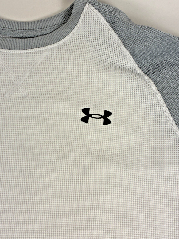 Under Armour Men's Large Waffle Knit Long Sleeve Crew Neck Shirt White Gray gallery