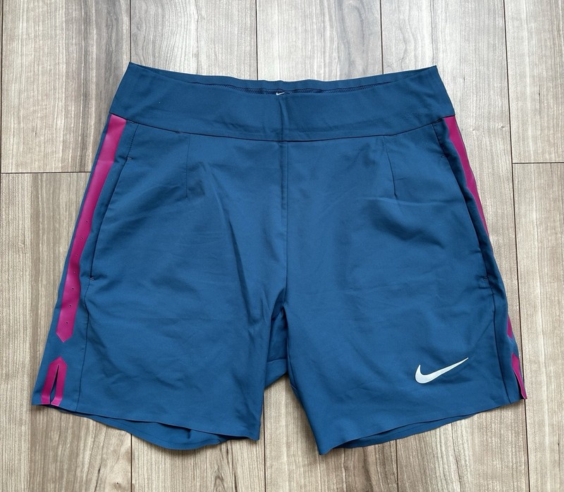 Roger Federer Nike 2015 W&S Open Cincinnati Shorts size:S gallery