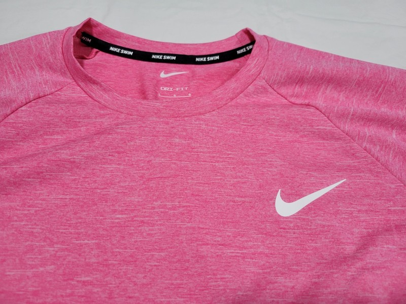 NIKE Mens Essential Hydroguard Swim T-Shirt UPF 40+ NESSA589-656 Size Medium gallery