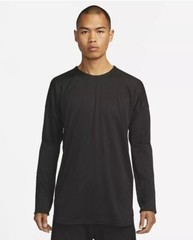 $85 Nike Dri Fit Yoga Black Long Sleeve Shirt FB7775 010 Men’s Size Medium