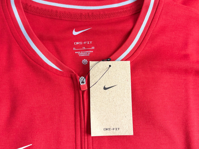 Nike Dri-FIT 1/4 Zip Football Pullover Top Red Gray Men’s Size XL FJ9549-631 gallery