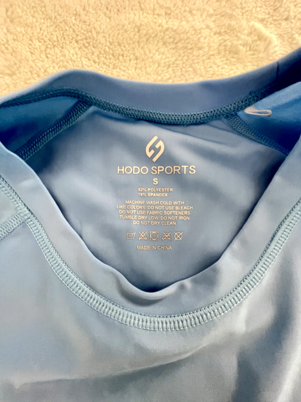 HODO SPORTS Men's Size Small Long Sleeve Athletic Tee Shirt Blue gallery