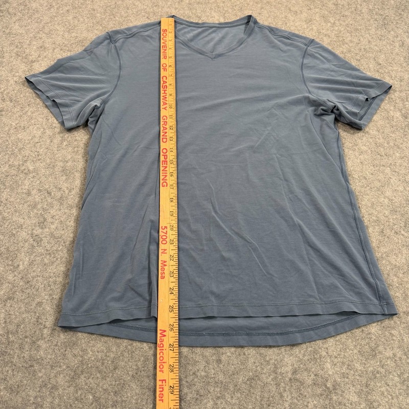 Lululemon Slate Blue 5 Year Basic Short Sleeve V-Neck T-Shirt Men's Size M gallery