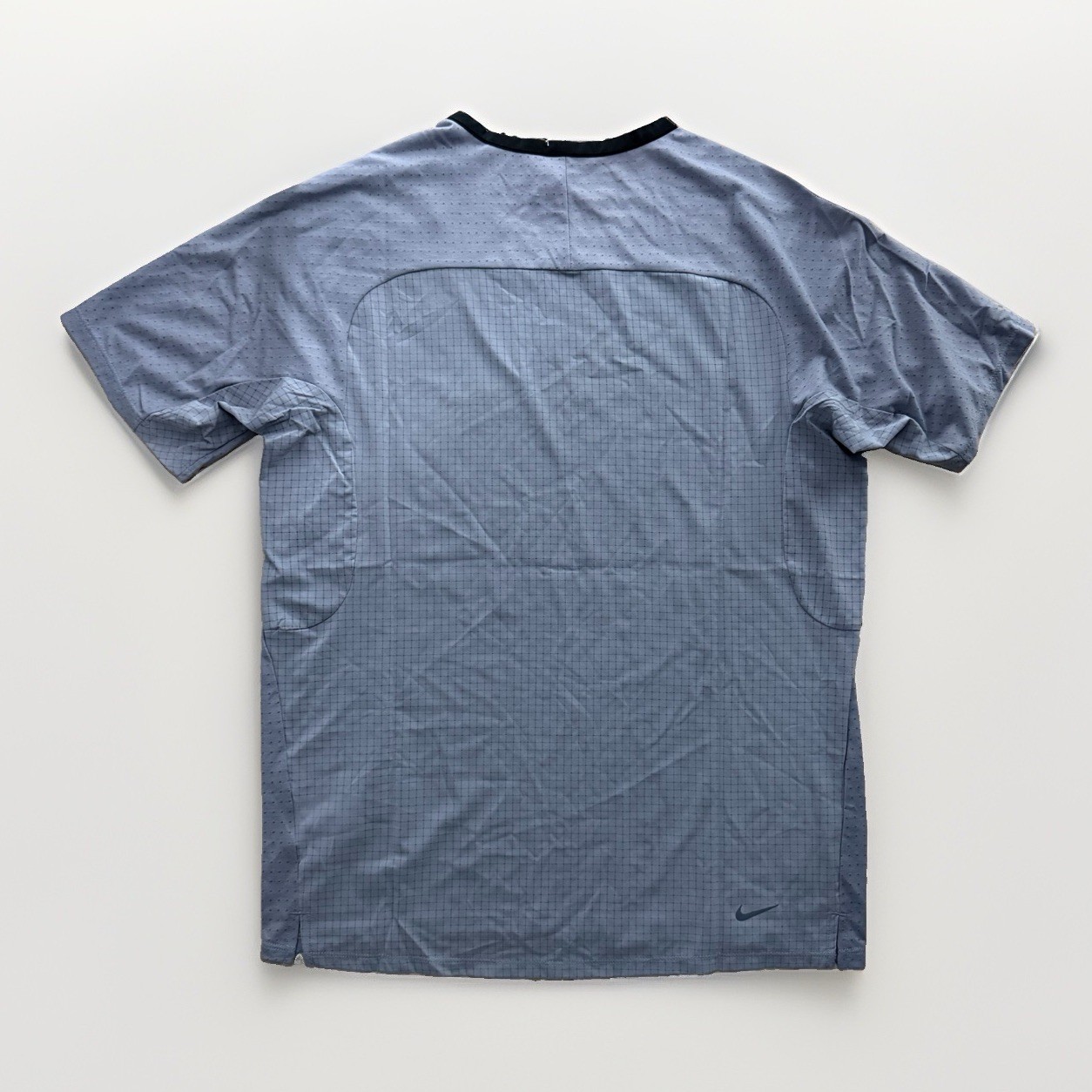 Size M - Nike Trail Solar Chase Dri-FIT Running Top Grey DV9305-078 (Brand New) gallery