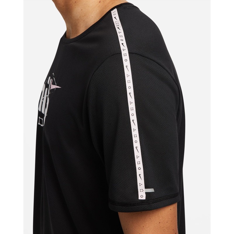 Nike Miler D.Y.E. Breathe Running Graphic T-Shirt Black Pink Med Performance NWT gallery