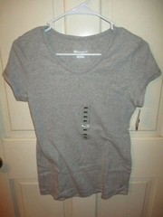 850B8 Champion 7845 Soft Cotton V Neck T Shirt Small Gray