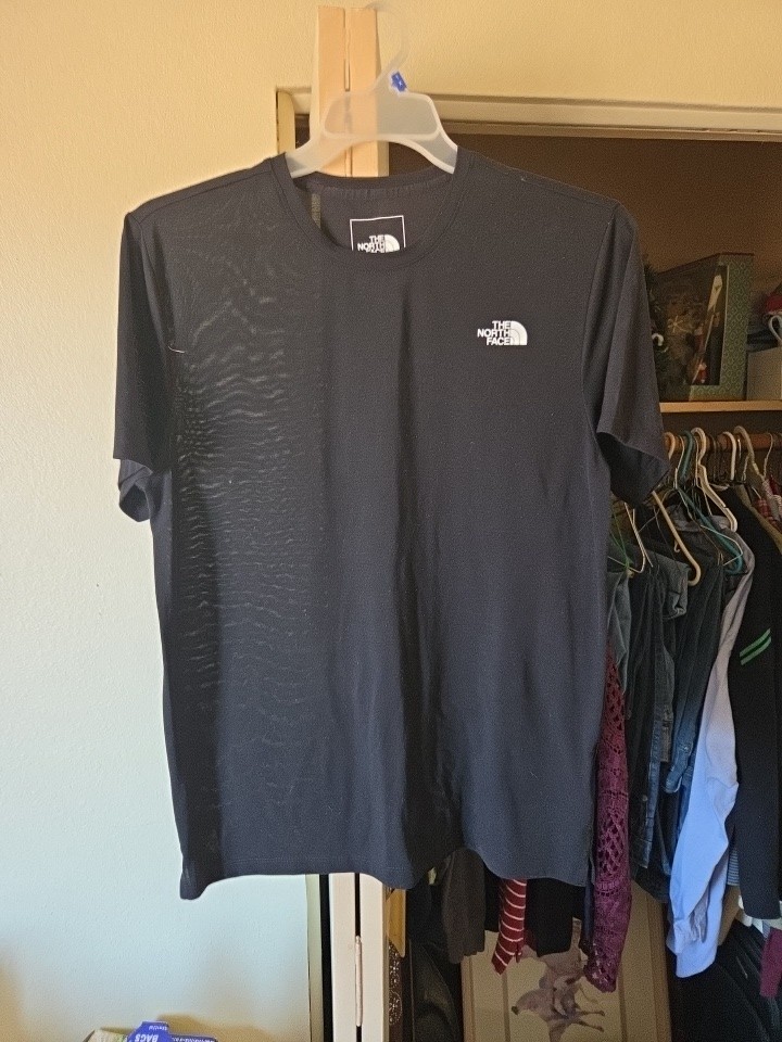 North Face Sunriser Short Sleeve Mens Medium Black gallery