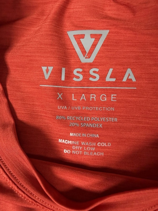 Vissla Shirt Men's XL Red UV Protection Long Sleeve Surf Rashguard Athletic gallery
