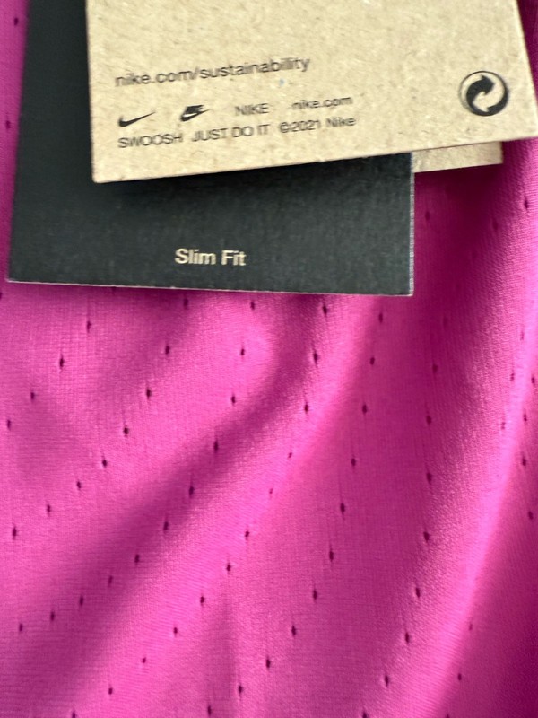 Nike AeroSwift Dri-Fit ADV Running Singlet Fuchsia Mens Size Large FN4231-518 gallery