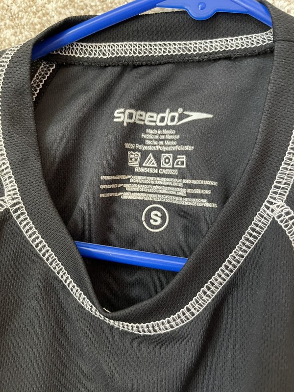 Speedo Men's UV Block the Burn Base Layer Short Sleeve Black Size Small gallery