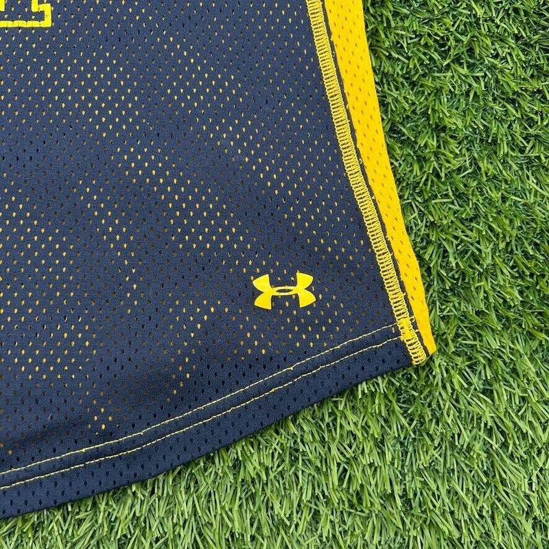 US Navy Tank Jersey Under Armour Small White Yellow Sleeveless Military gallery