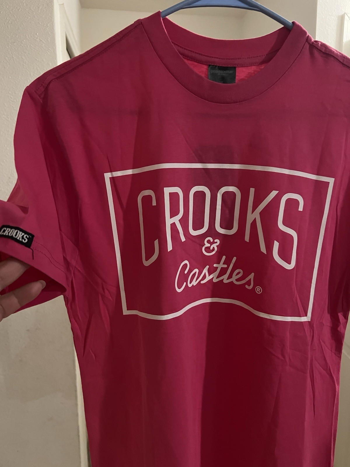 Crooks N Castles T-shirt And Sweats. Sz Small gallery