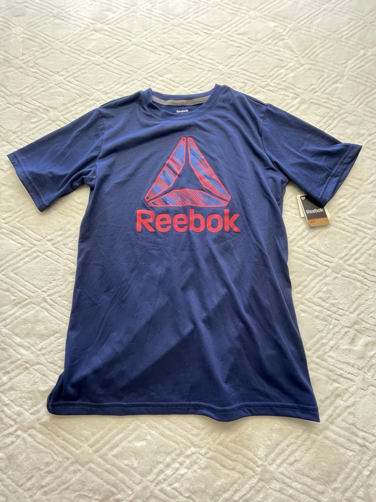 Reebok Training T Shirt Men Size Large Navy Moisture Wick Crew Neck Short Sleeve gallery