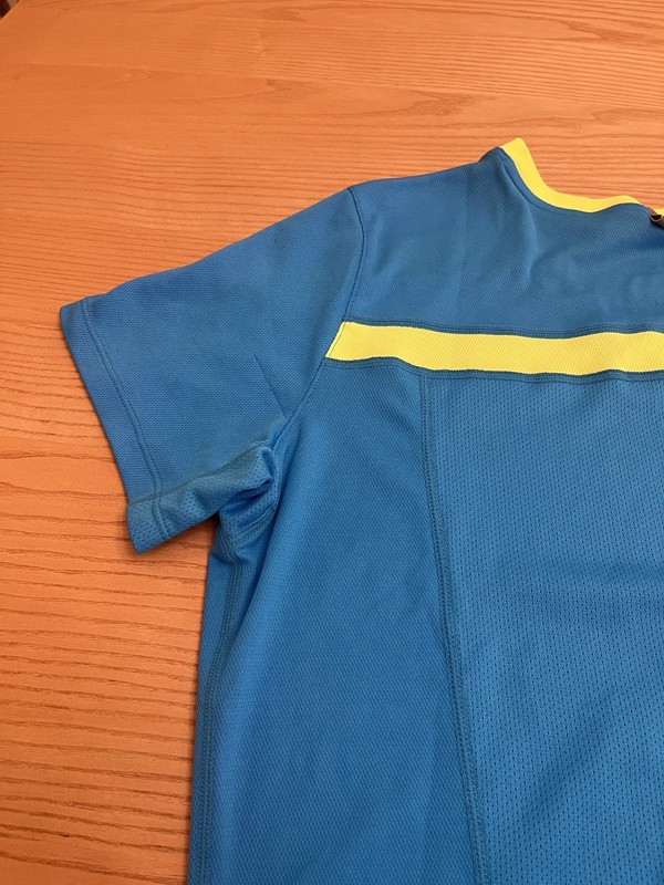 Nike Dri-FIT Women's Blue and Neon Yellow Athletic Tee Shirt Size Large gallery