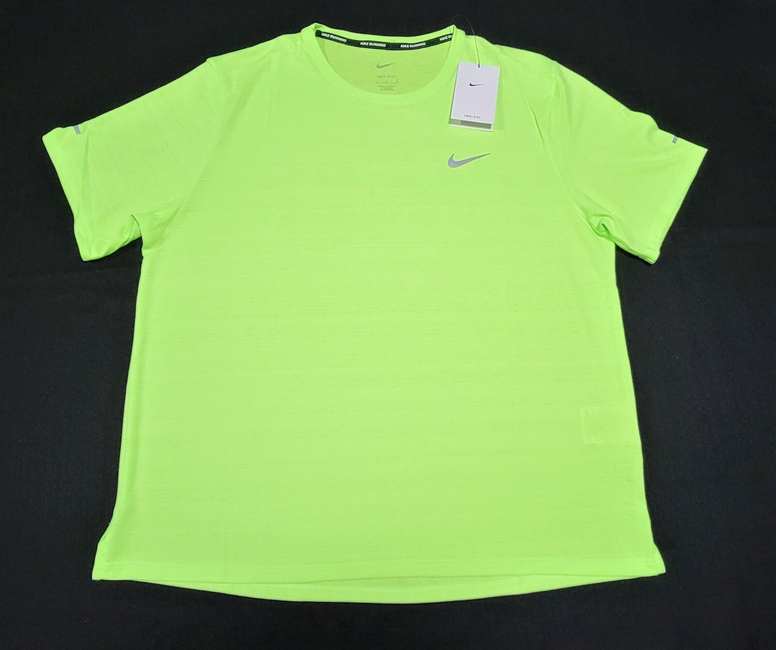 Nike Men’s Dri Fit Miller Running CU5992-358 Shirt size Large Volt green gallery