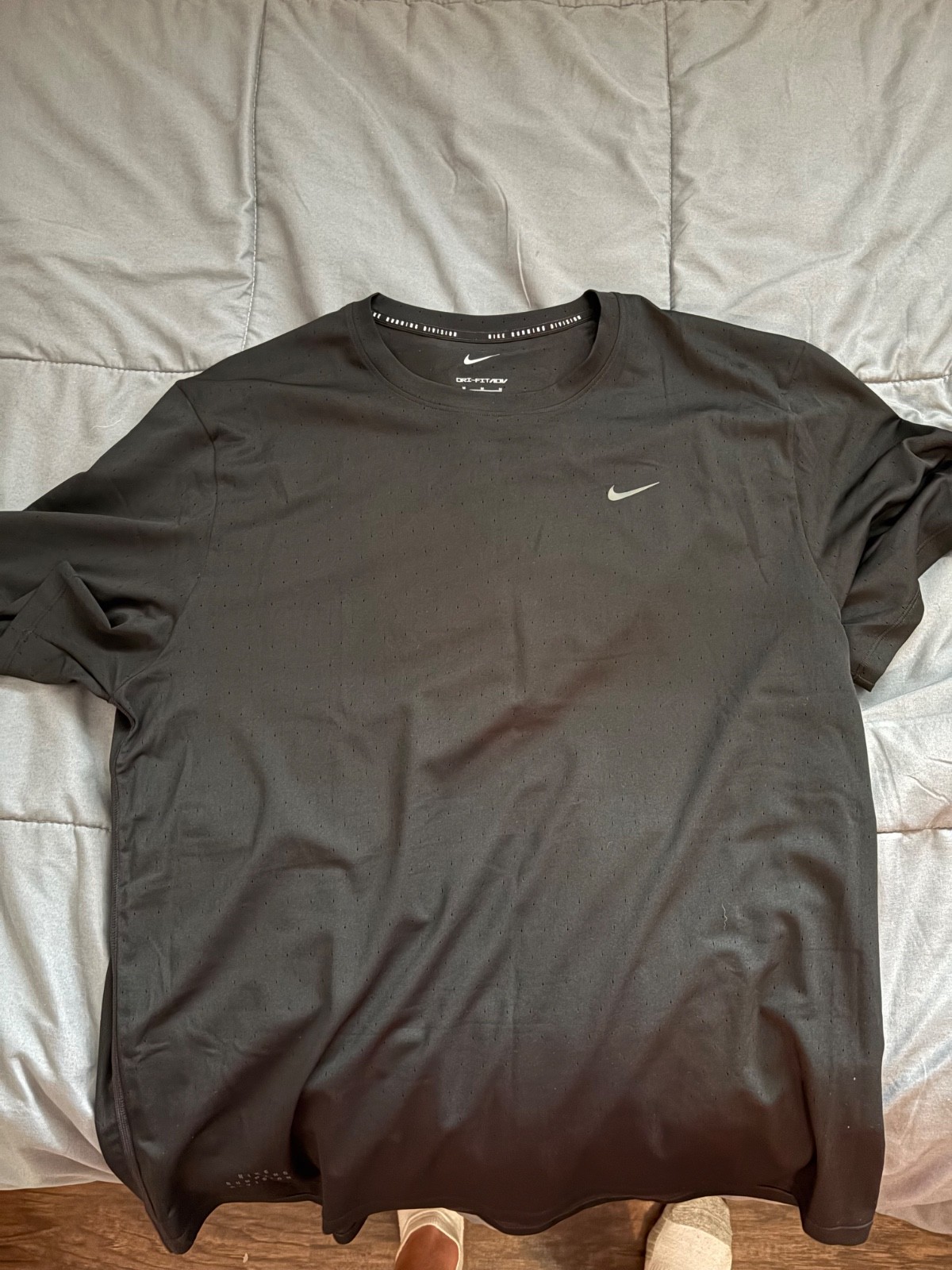 Nike Dri-FIT ADV Running Shirt Men’s Medium Black Short Sleeve Performance Tee N gallery