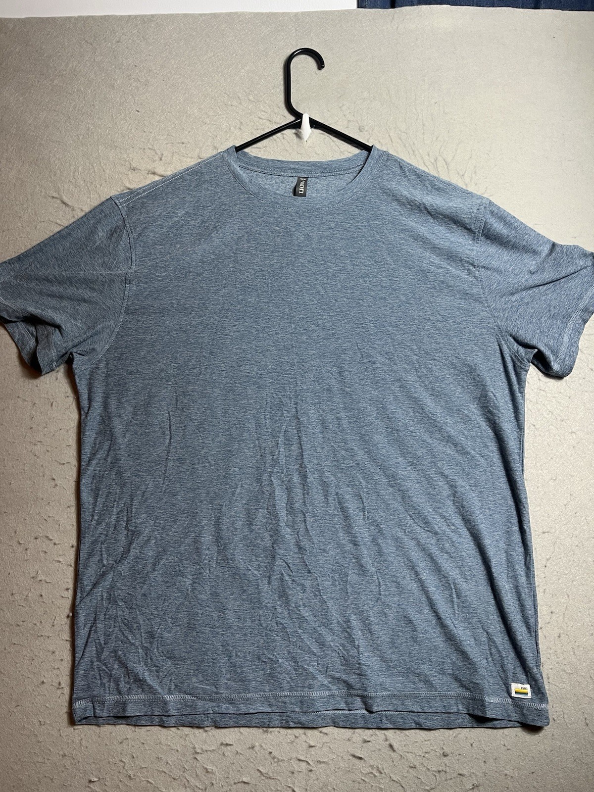 Vuori Strato Tech Tee T Shirt Mens 2XL Blue Heather Performance V126 gallery