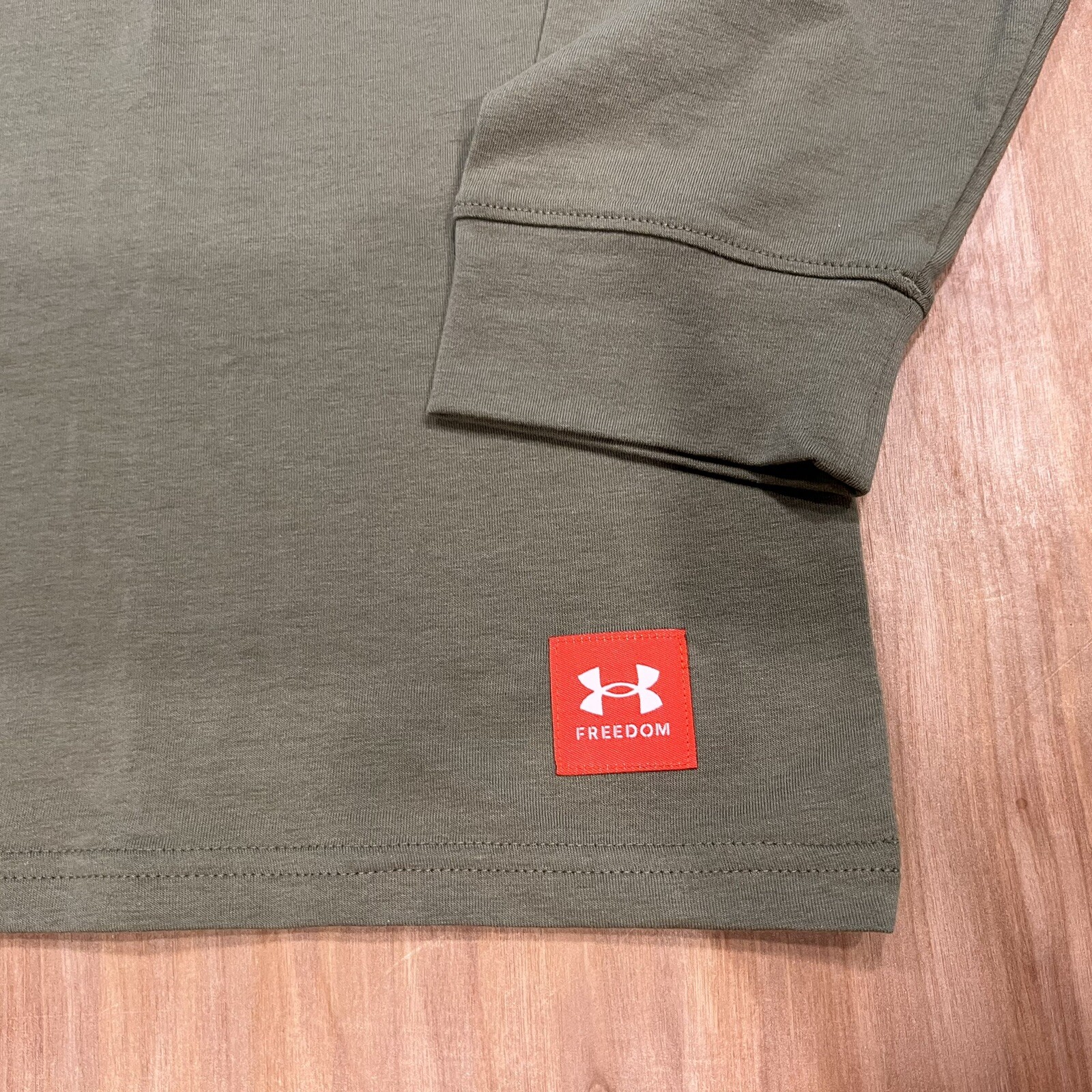 Under Armour Project Rock Veterans Day Long Sleeve Mens S USA ARMY By Land gallery