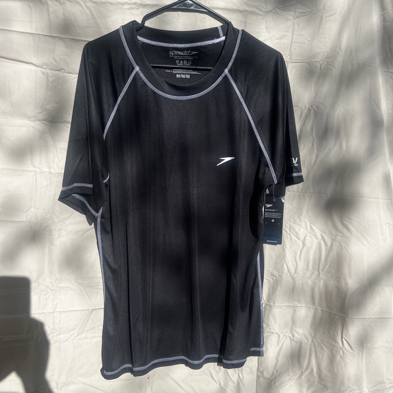 Men’s Speedo Up Protection Polyester Shirt Medium gallery