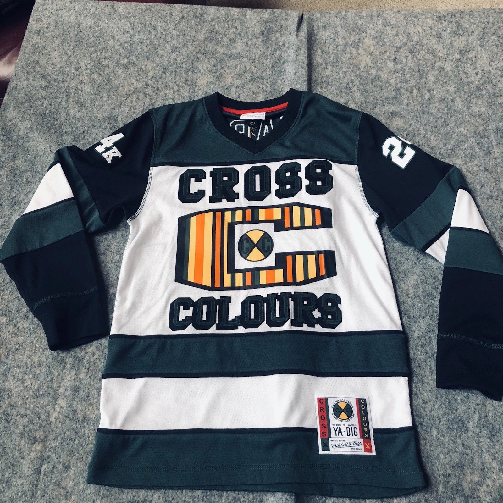 Mitchell & Ness Cross Colours Bruno Mars Hockey Jersey Mens Small Green 24K CXC gallery