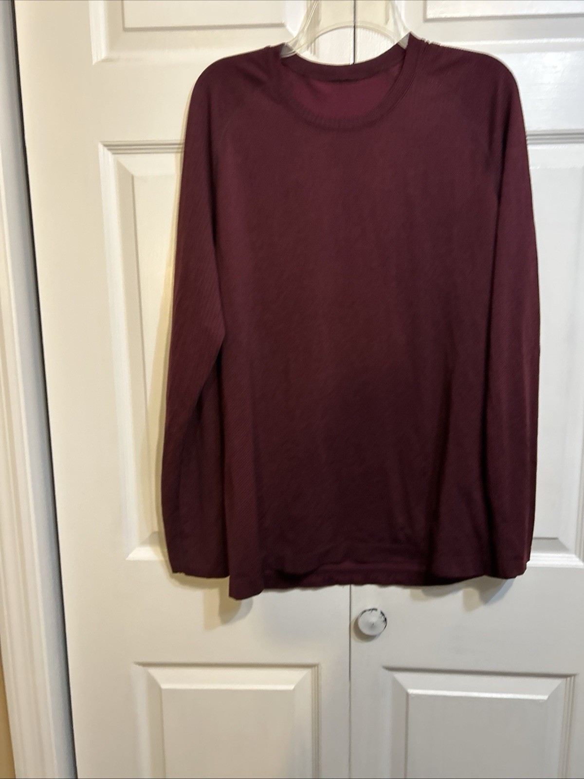 Lululemon T Shirt Size L Large Long Sleeve Crewneck Performance Wine Shade Mens gallery