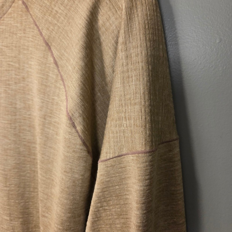 Nike Yoga Dri-Fit Men's Size M Crewneck Long Sleeve Top Tan Active Training gallery