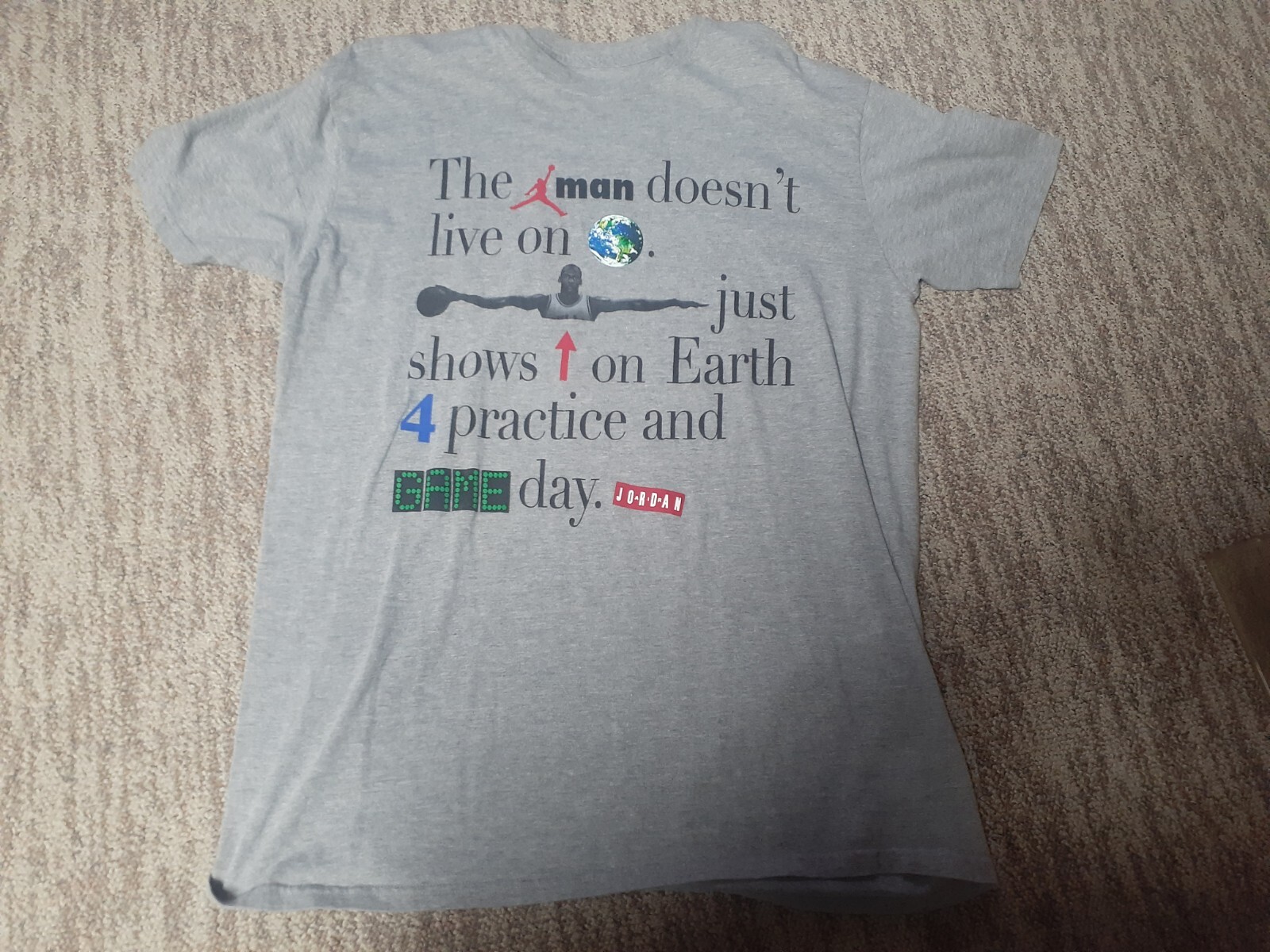 RARE Authentic MICHAEL JORDAN Brand NIKE JUMPMAN Doesn't Live On EARTH SHIRT XL gallery