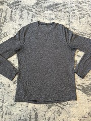Lululemon Surge Warm Men’s Long Sleeve Heathered Gray Long Sleeve Shirt Size M