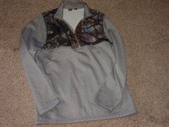 Mens The Under Armour Caliber 1/4 Zip 1259217 Fleece Long Sleeve Shirt! Size L