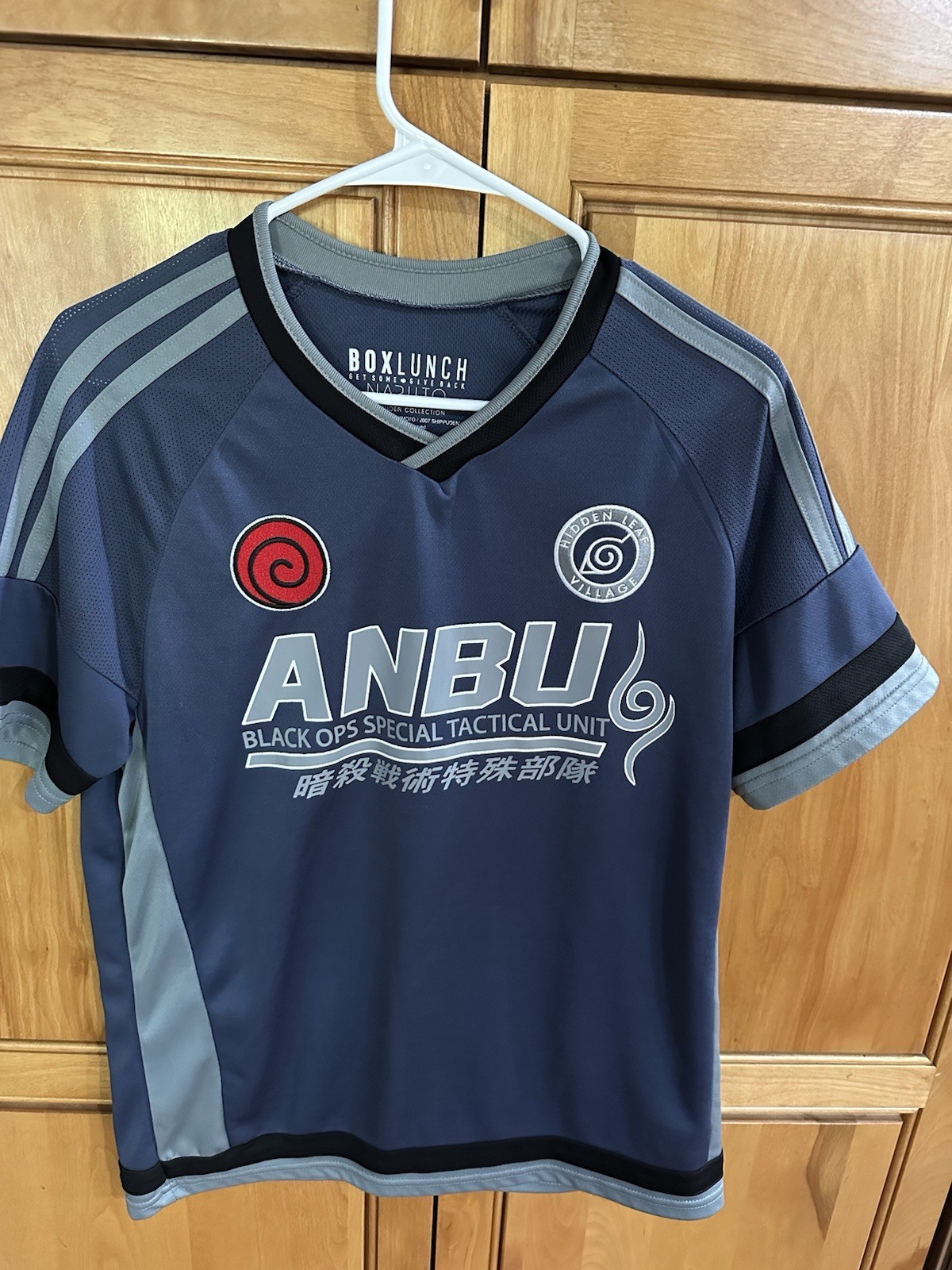 BoxLunch Naruto Shirt M 44” Blue ANBU Black Ops Kakashi 9 Jersey Graphic gallery
