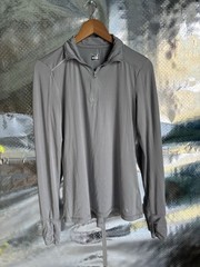 FILA Men’s Gray Solid Polyester Mock Neck 1/4 Zip Long Sleeve T-Shirt M