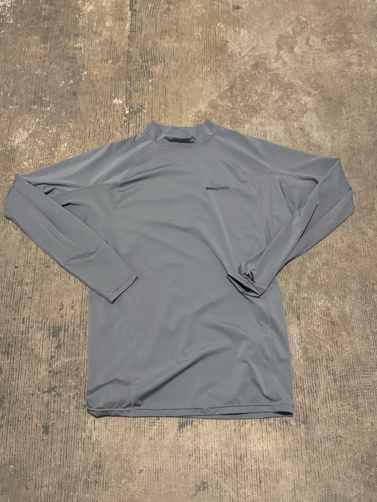 Patagonia Lightweight Long Sleeve Shirt Mens XL Gray UPF 50 gallery
