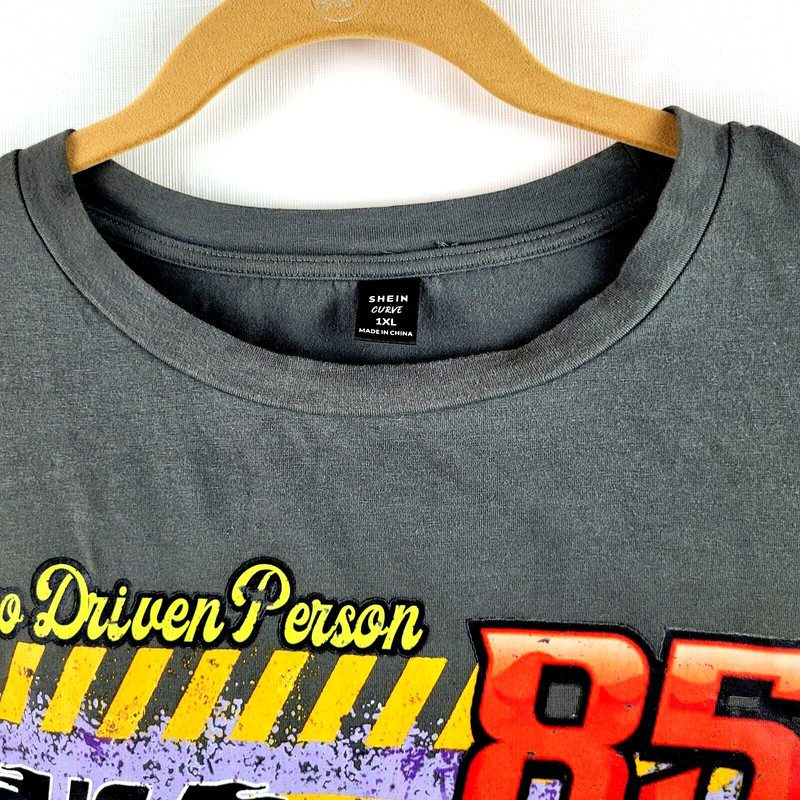 Racing Raceway Cars Men's T-Shirt Sz 1XL Short Sleeve Cotton Blend Gray Multi gallery