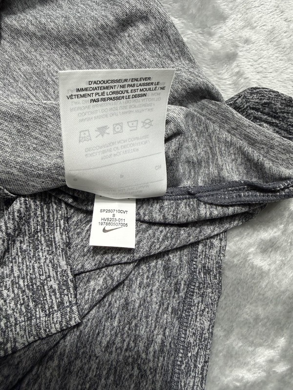 New Nike Stride Dri-FIT ADV Shirt Mens Small Gray Running Top HV5203 011 gallery