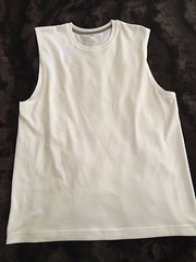 ROUNDTREE AND YORKE Performance white medium NWOT polyester muscle shirt