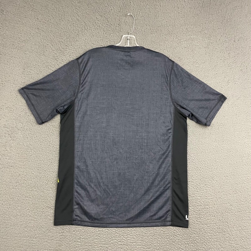 Speedo T-Shirt Mens Large Gray Black UV Protection Swim Activewear Beach Dad gallery