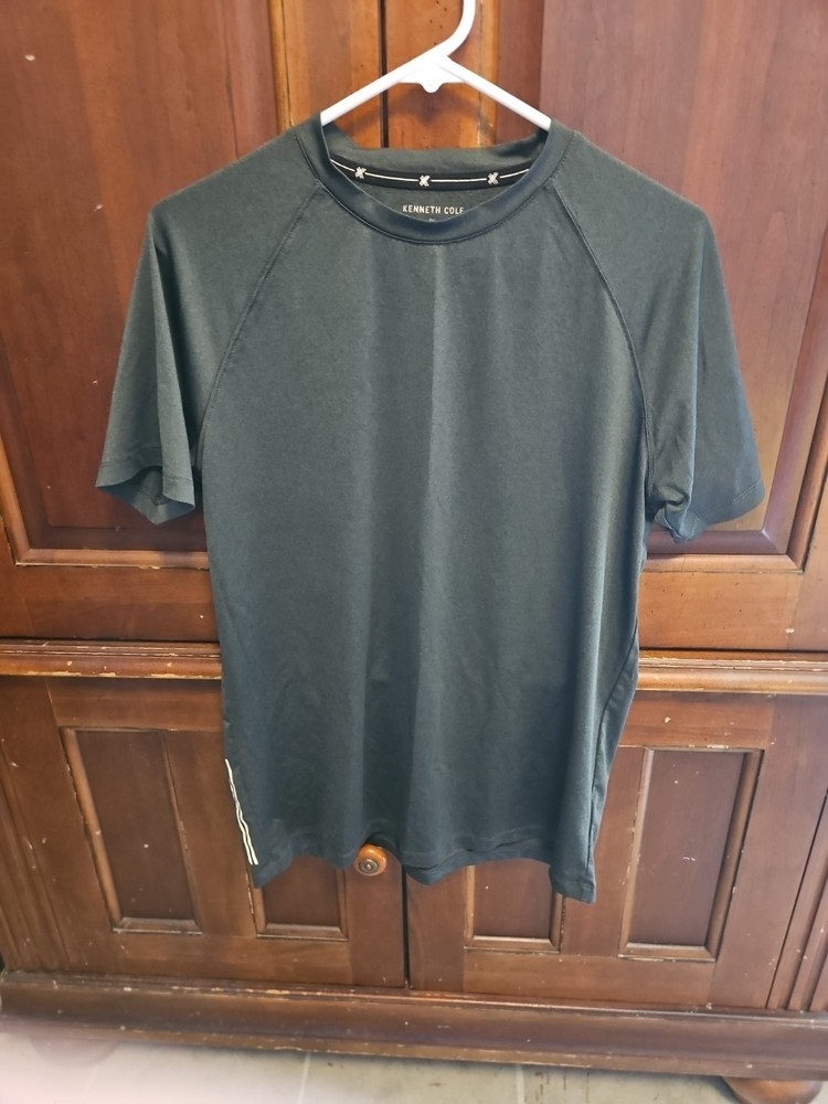 Kenneth Cole Men's Small Black Active Short Sleeve Crew Neck
