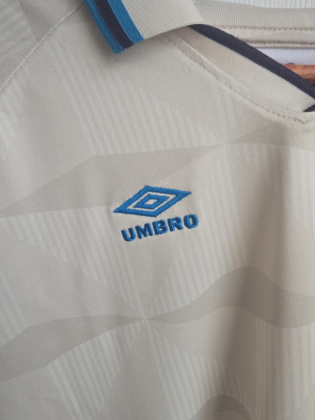 Umbro Rugby Jersey Mens #99 Size Large Long Sleeve Polo gallery