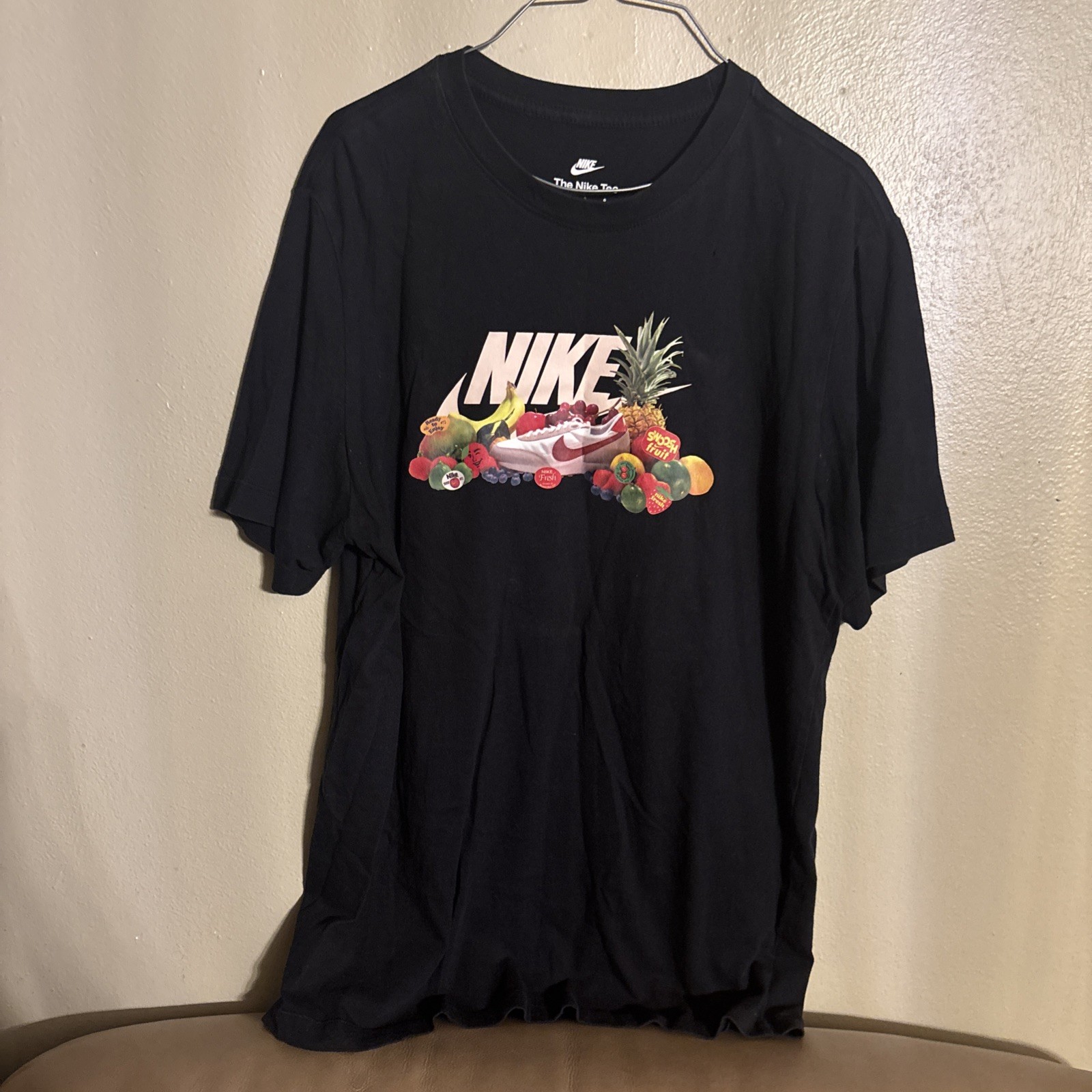 Men's Large Nike Swoosh Fruit T-shirt Ready To Enjoy Swoosh Fresh gallery