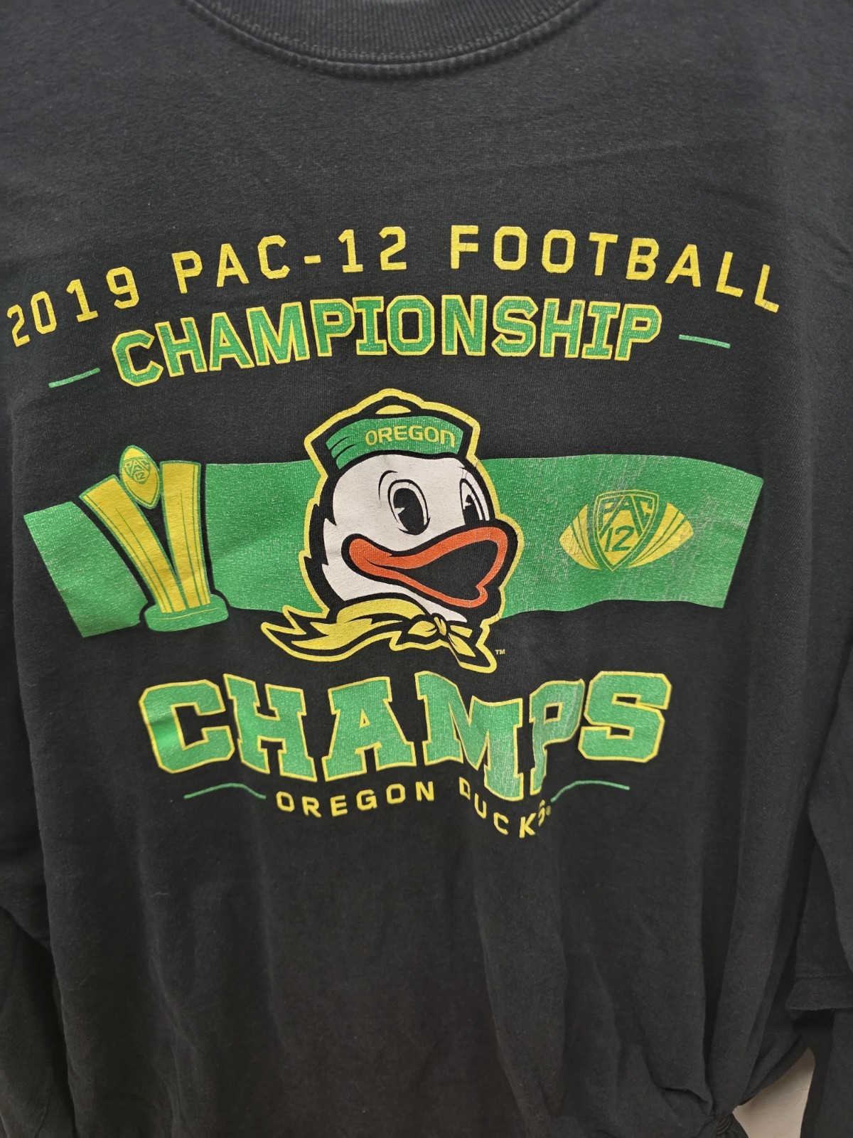 Oregon Ducks 2019 PAC 12 Championship Men's 2XL, Long Sleeve Shirt gallery