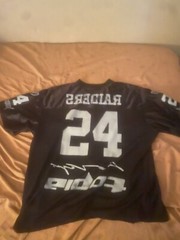 Travis Scott x Complex Con Exclusive Raiders Jersey SOLD OUT XL
