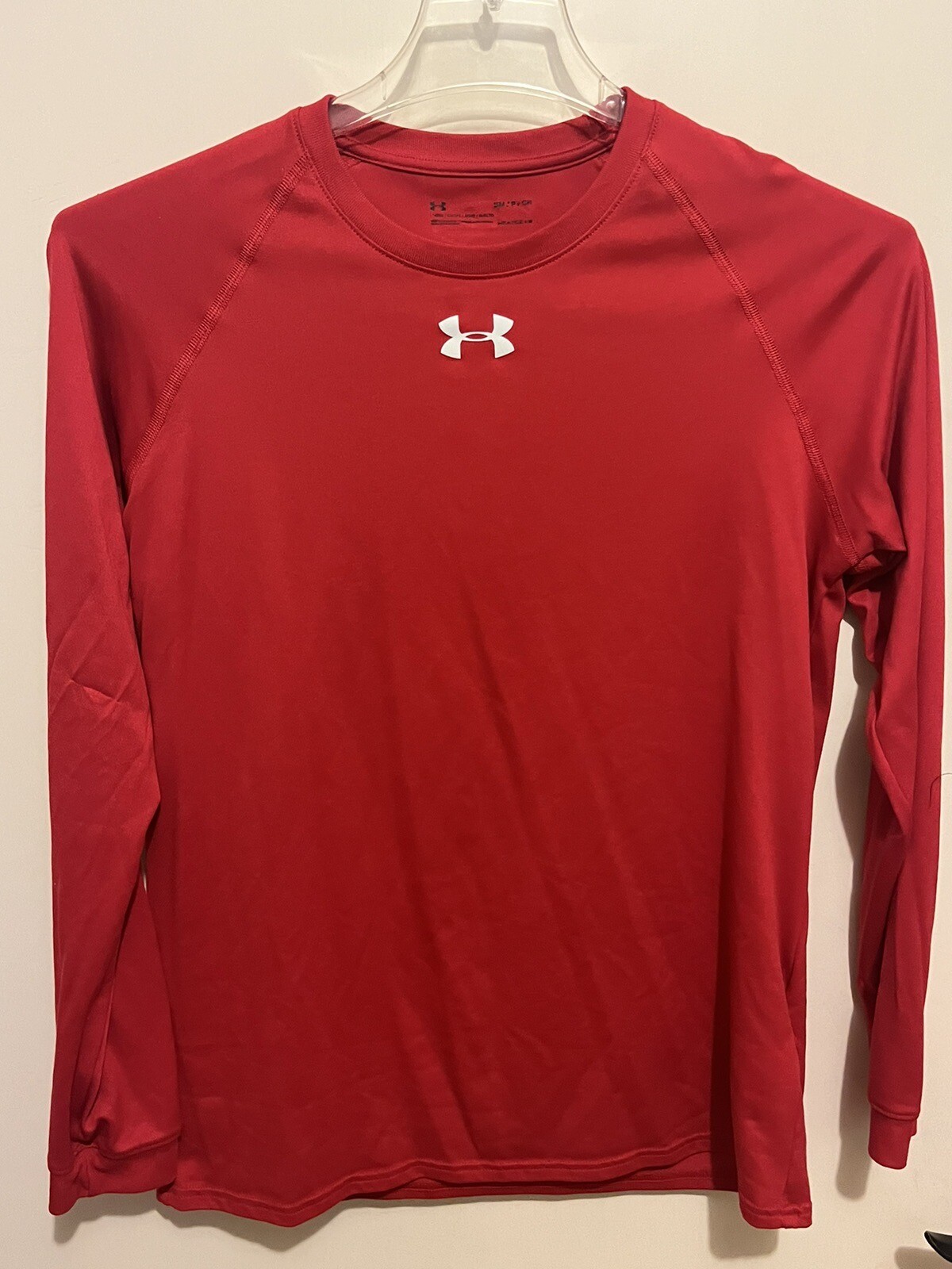 Red Under Armour Small S Loose Long Sleeve T Shirt Men’s Pull Over gallery