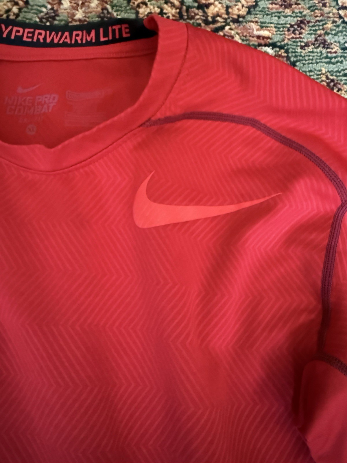 Nike Pro Combat Dri-FIT Hyperwarm Lite Compression Crew Long Sleeve Red/Black XL gallery