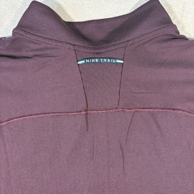 Nike Trail Running Top Men's XXL Maroon Dri-FIT 1/2-Zip -FV9994-652 gallery